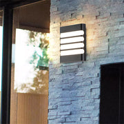 Lampada da parete per esterni Raisa, 18W, 3000K, Lampada da parete per esterni nera Titolo predefinito Alessandro Design