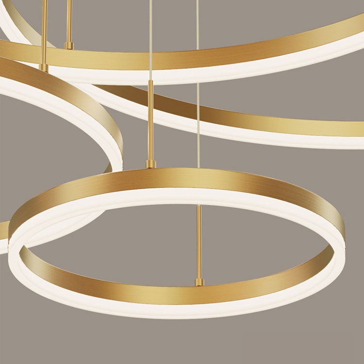 Lampadario LED a sospensione con telecomando PERU 150W, 3 Cerchi, Luce Fredda/Calda/Neutra, Dimmerabile, Oro Lucido, Altezza Regolabile Lampadari Moderni Titolo predefinito Alessandro Design