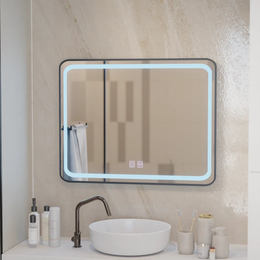Specchio rettangolare a LED 90x75 cm EDGE Touch Demister System, specchi con cornice nera Korman E Titolo predefinito Alessandro Design
