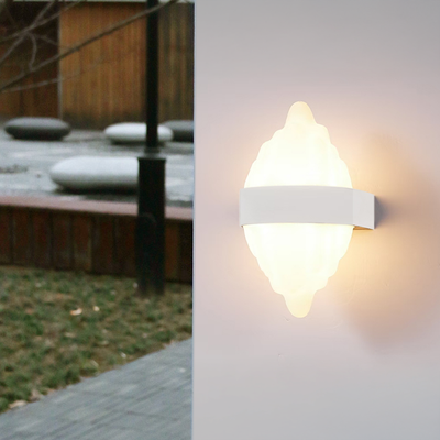 Applique da esterno LED ICEBERG 10W Metallo IP65 Bianco