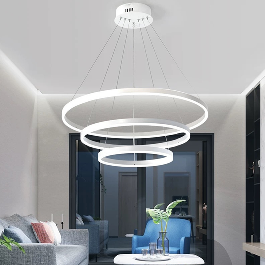 Lampadario LED a Sospensione con Telecomando SERENA 85W, 60cm, 3 Cerchi, Luce Fredda/Calda/Neutra, Dimmerabile, Bianco, Lampadario LED con Telecomando Regolabile in Altezza Titolo predefinito Alessandro Design