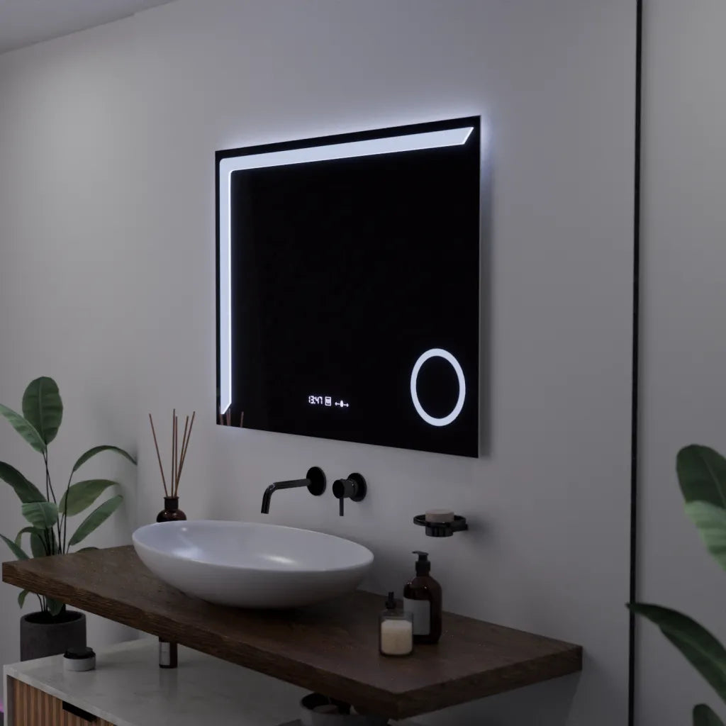 Specchio rettangolare a LED, 80x60 cm, Precision MotionGlow Marcello, sistema antiappannamento, orologio e termometro, lente d'ingrandimento cosmetica, specchi Marcello dimmerabili Titolo predefinito Alessandro Design