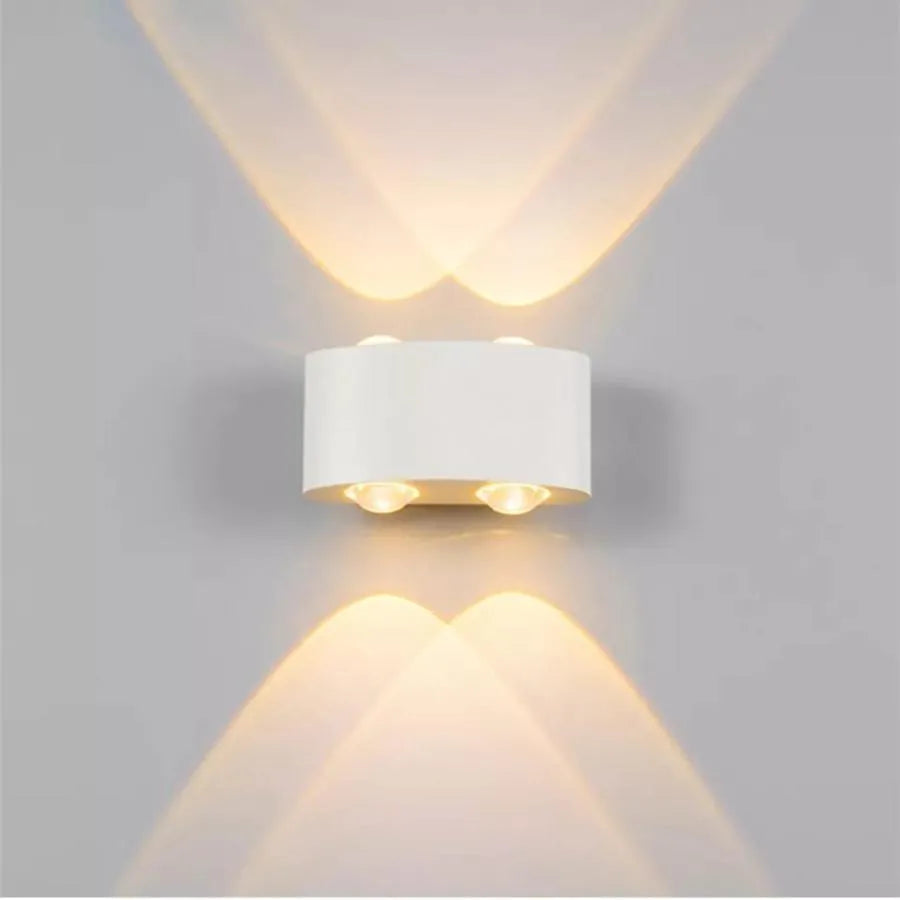 Fantas Lampada da Parete a LED per Interni ed Esterni, 4 Sorgenti x 1W, IP65, Metallizzato, Bianco, 3000K Lampada da Parete per Esterno Titolo predefinito Alessandro Design