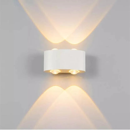 Fantas Lampada da Parete a LED per Interni ed Esterni, 4 Sorgenti x 1W, IP65, Metallizzato, Bianco, 3000K Lampada da Parete per Esterno Titolo predefinito Alessandro Design