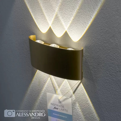 Lampada da parete a LED Fantas per interni ed esterni, 6 sorgenti x 1W, IP65, metallizzato, oro, 3000K