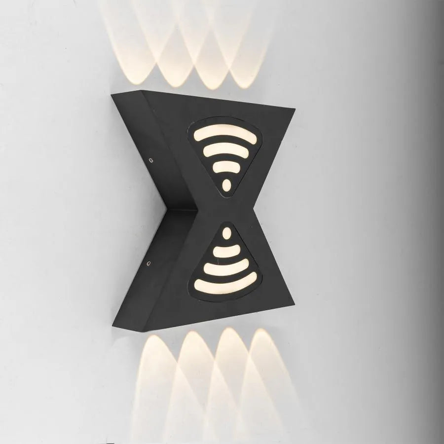 Lampada da parete per esterno a LED Retelis, 12W, Metallo, Nero Lampada da parete per esterno Titolo predefinito Alessandro Design