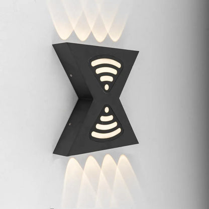Lampada da parete per esterno a LED Retelis, 12W, Metallo, Nero Lampada da parete per esterno Titolo predefinito Alessandro Design