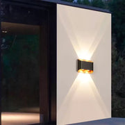 Applique da esterno LED Ellis 4W Oro Nero Applique da esterno Titolo predefinito Alessandro Design