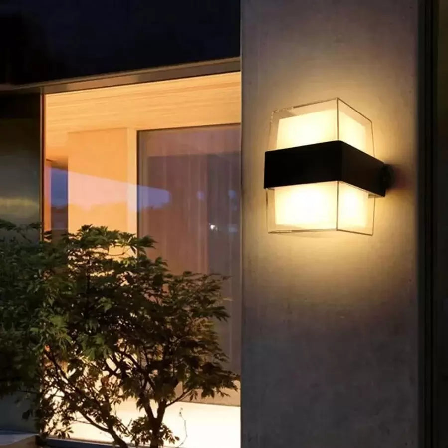 Lampada da parete per esterno LED Kennedy 12W Bianco Nero Lampade da parete per esterno Titolo predefinito Alessandro Design