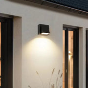 Lampada da parete a LED per esterni Matthias 5W Nero Luce calda Applique da esterno Titolo predefinito Alessandro Design
