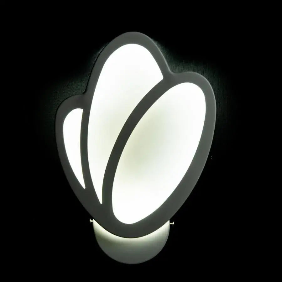 Lampada da Parete Tulip LED 15W, Luce Fredda/Calda/Neutra 3000K/4000K/6000K, Lampada da Parete per Interni Bianca, in Metallo e Acrilico Titolo predefinito Alessandro Design