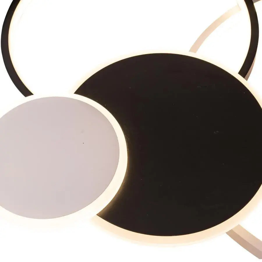 Lampadario LED con telecomando KILLIAN 80W, 4 Cerchi, Luce Fredda/Calda/Neutra, Dimmerabile, Lampadari LED Bianco Nero con Telecomando Titolo predefinito Alessandro Design