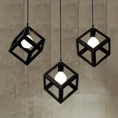 Lampadario a forma di cubo, STRUKTUR Linear Trio, 3x E27, Nero, Lucentezza del metallo Titolo predefinito industriale Alessandro Design