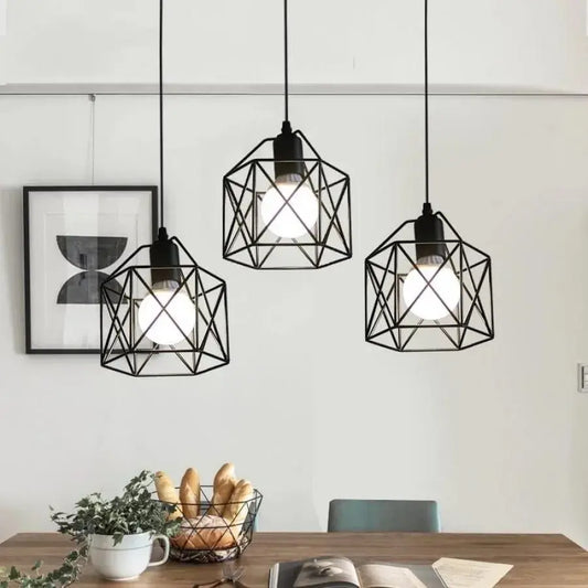 Lustre Forma Prism, Geo Trio, 3 x E27, Nero, Metallo Lustre Industrial Titolo predefinito Alessandro Design