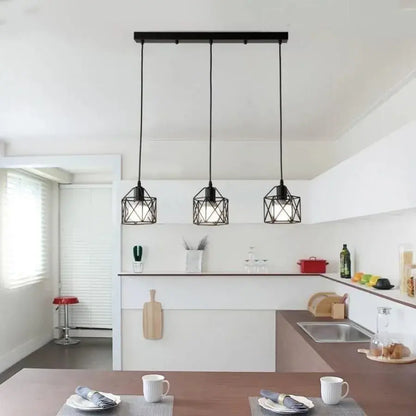 Lustre Forma Prism, Geo Trio, 3 x E27, Nero, Metallo Lustre Industrial Titolo predefinito Alessandro Design